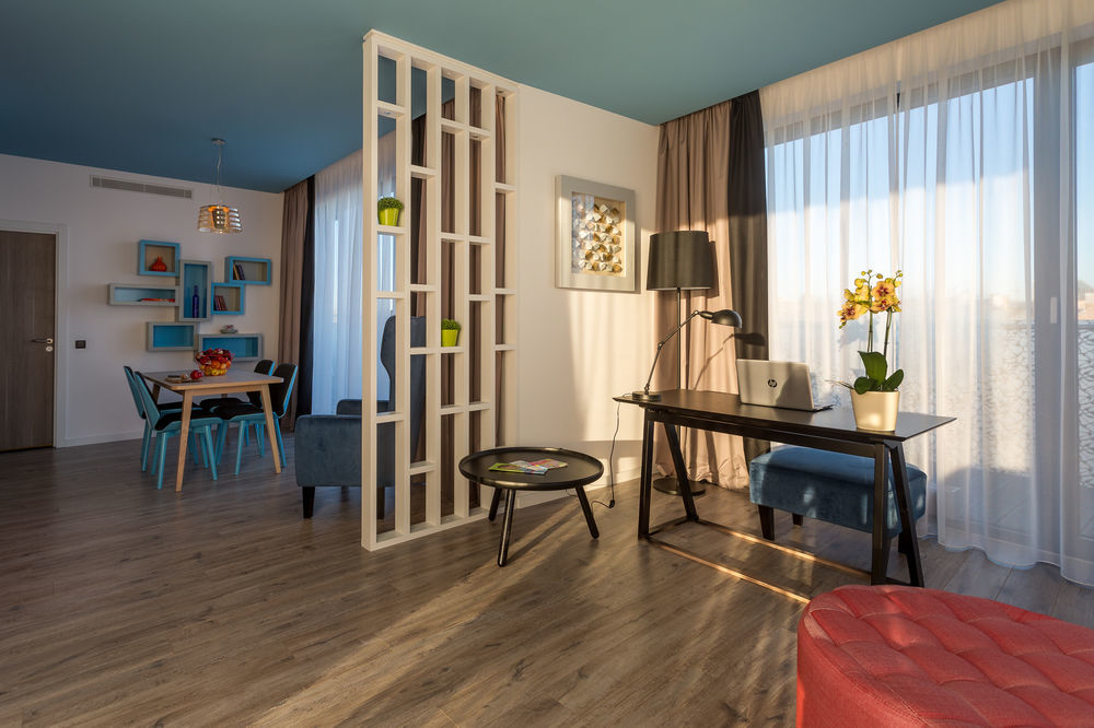 Park Inn By Radisson Residence Riga Barona Zewnętrze zdjęcie